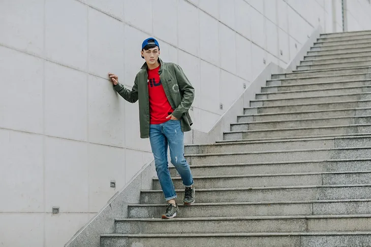 Dàn thí sinh The Face Vietnam 2018 khoe phong cách street style cực chất - Ảnh 9. Dàn thí sinh The Face Vietnam 2018 khoe phong cách street style cực chất - Ảnh 9.