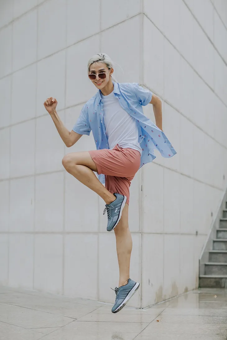 Dàn thí sinh The Face Vietnam 2018 khoe phong cách street style cực chất - Ảnh 8. Dàn thí sinh The Face Vietnam 2018 khoe phong cách street style cực chất - Ảnh 8.