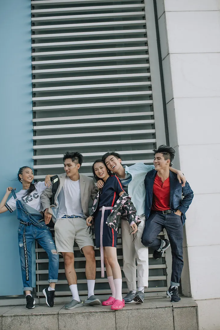 Dàn thí sinh The Face Vietnam 2018 khoe phong cách street style cực chất - Ảnh 17. Dàn thí sinh The Face Vietnam 2018 khoe phong cách street style cực chất - Ảnh 17.