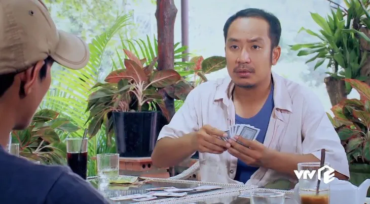 Cung đường tội lỗi - Tập 31: Xóm trọ nghèo rúng động vì nhà Tú mất trộm số tiền lớn - Ảnh 1. Cung đường tội lỗi - Tập 31: Xóm trọ nghèo rúng động vì nhà Tú mất trộm số tiền lớn - Ảnh 1.