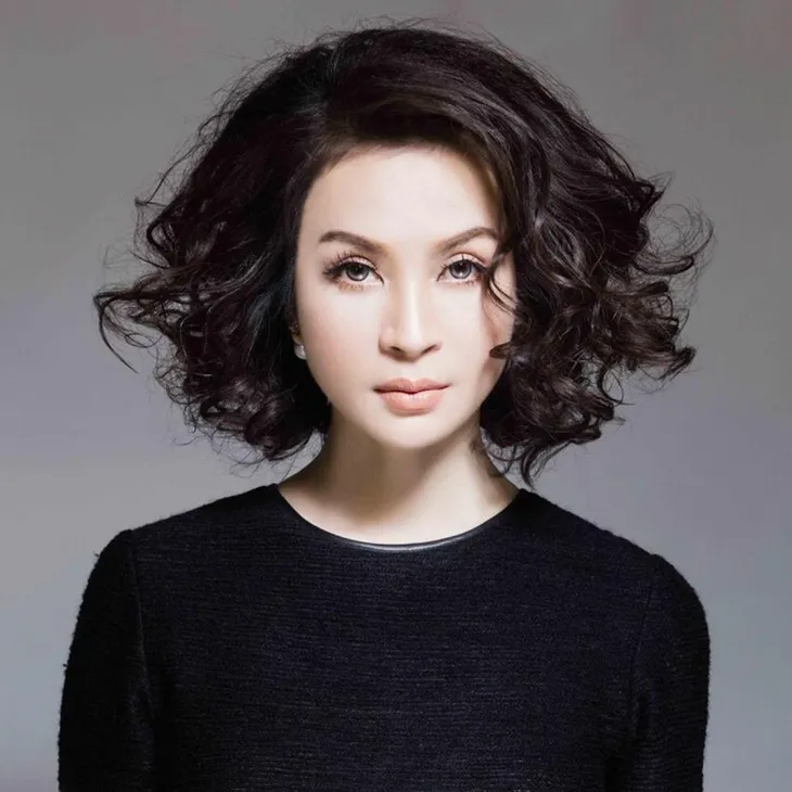 MC Thanh Mai muốn bạn trai phẫu thuật thẩm mỹ điểm gì? - Ảnh 1. MC Thanh Mai muốn bạn trai phẫu thuật thẩm mỹ điểm gì? - Ảnh 1.
