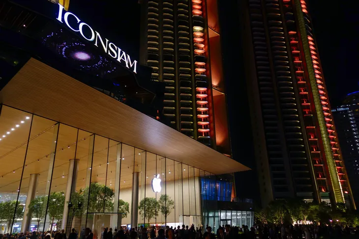 Apple Store chính thức khai trương ở Thái Lan, bao giờ tới lượt Việt Nam? - Ảnh 1. Apple Store chính thức khai trương ở Thái Lan, bao giờ tới lượt Việt Nam? - Ảnh 1.