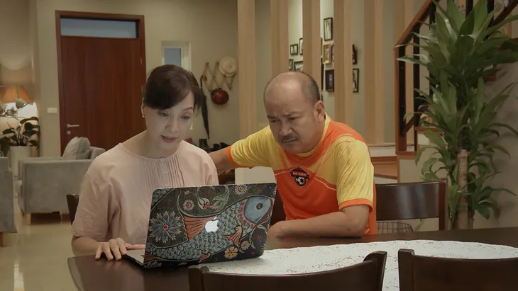 Mẹ ơi, bố đâu rồi? - Tập 5: Ông Mạnh bà Vân xót xa cho phận làm mẹ đơn thân của cô con gái cả - Ảnh 14. Mẹ ơi, bố đâu rồi? - Tập 5: Ông Mạnh bà Vân xót xa cho phận làm mẹ đơn thân của cô con gái cả - Ảnh 14.