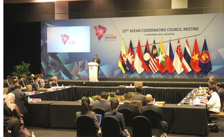 Phó Thủ tướng Phạm Bình Minh dự Hội nghị APSC và ACC tại Singapore - Ảnh 2. Phó Thủ tướng Phạm Bình Minh dự Hội nghị APSC và ACC tại Singapore - Ảnh 2.