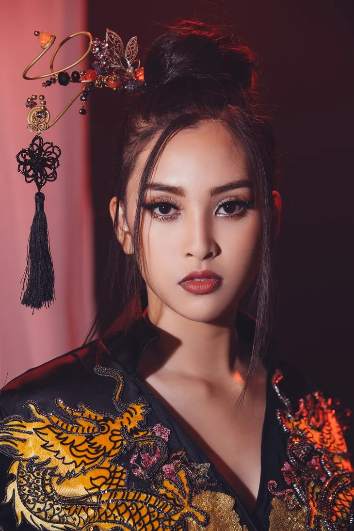 Hoa hậu Tiểu Vy mang hit của Sơn Tùng M-TP đến Miss World 2018 - Ảnh 2. Hoa hậu Tiểu Vy mang hit của Sơn Tùng M-TP đến Miss World 2018 - Ảnh 2.