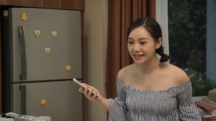 Mẹ ơi, bố đâu rồi? - Tập 8: Con gái đưa bạn trai về nhà ngủ qua đêm, ông Mạnh lập tức siết chặt kỷ luật - Ảnh 1. Mẹ ơi, bố đâu rồi? - Tập 8: Con gái đưa bạn trai về nhà ngủ qua đêm, ông Mạnh lập tức siết chặt kỷ luật - Ảnh 1.