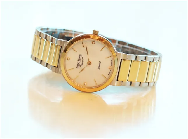 Black Friday giảm giá đến 40% đồng hồ, kính mắt tại Đăng Quang Watch - Ảnh 6. Black Friday giảm giá đến 40% đồng hồ, kính mắt tại Đăng Quang Watch - Ảnh 6.