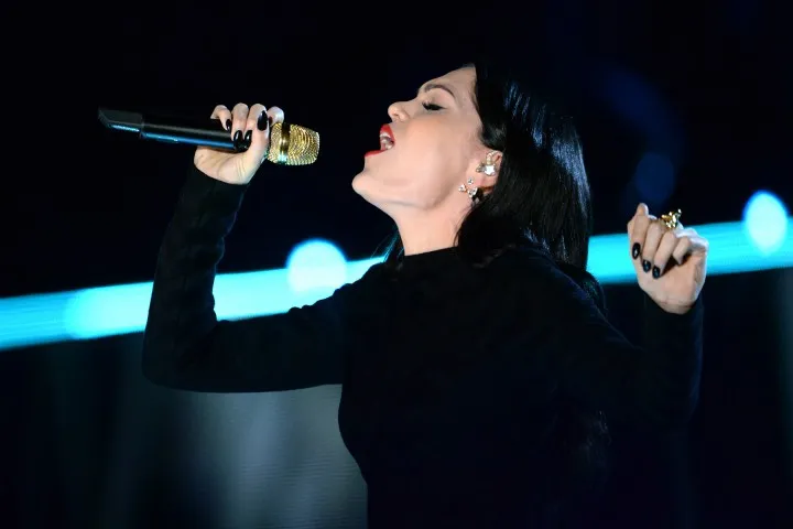 Jessie J đau đớn tiết lộ bị vô sinh - Ảnh 1. Jessie J đau đớn tiết lộ bị vô sinh - Ảnh 1.