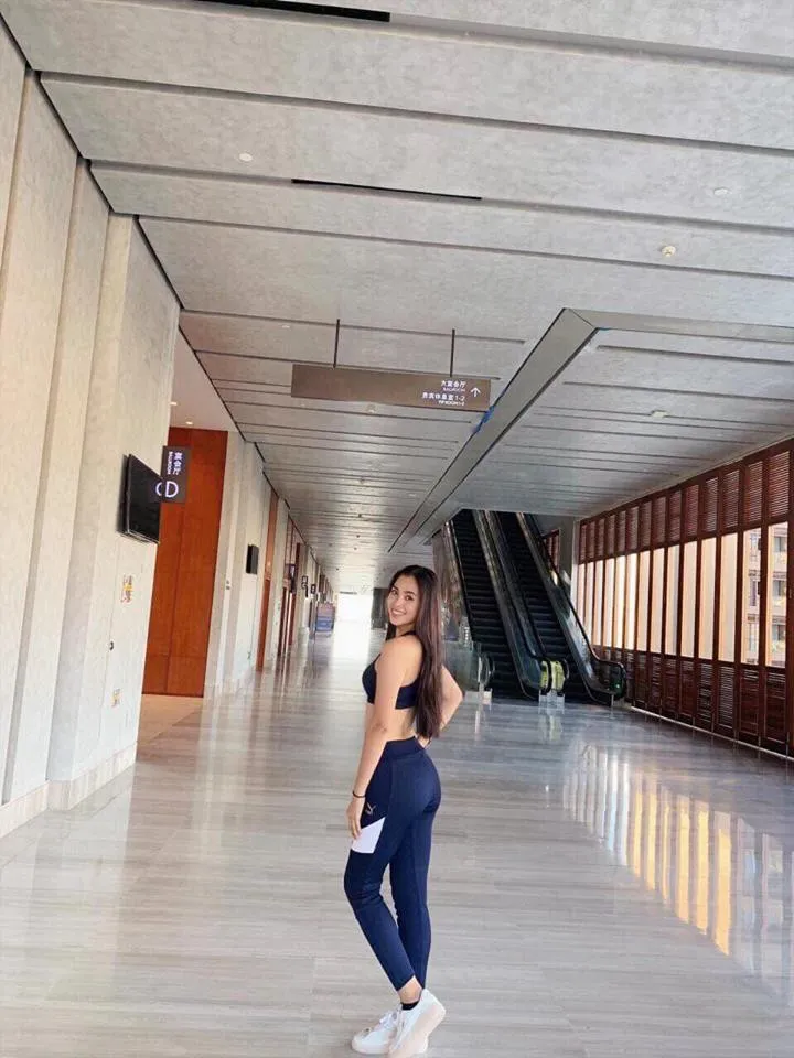 Hoa hậu Tiểu Vy diện bikini khoe cơ bụng săn chắc tại Miss World - Ảnh 5. Hoa hậu Tiểu Vy diện bikini khoe cơ bụng săn chắc tại Miss World - Ảnh 5.