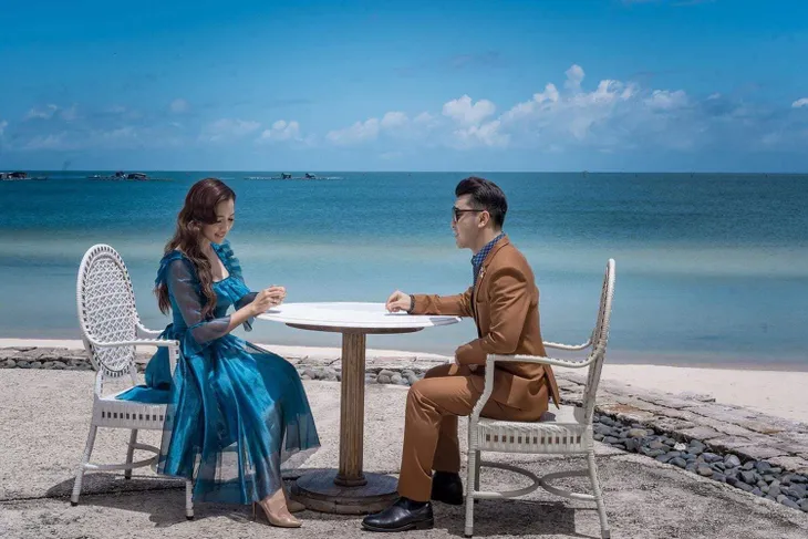 Bộ ảnh cưới đẹp như mơ của vợ chồng nam ca sĩ Ưng Hoàng Phúc - Kim Cương - Ảnh 4. Bộ ảnh cưới đẹp như mơ của vợ chồng nam ca sĩ Ưng Hoàng Phúc - Kim Cương - Ảnh 4.
