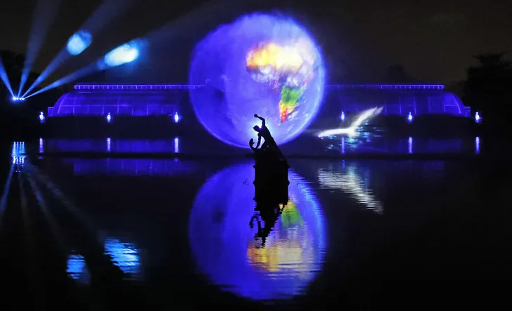 Vườn bách thảo Hoàng gia Anh lung linh và rực rỡ đón Giáng sinh - Ảnh 7. Vườn bách thảo Hoàng gia Anh lung linh và rực rỡ đón Giáng sinh - Ảnh 7.