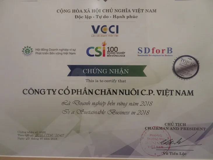 Vinh danh doanh nghiệp phát triển bền vững 2018 - Ảnh 1. Vinh danh doanh nghiệp phát triển bền vững 2018 - Ảnh 1.