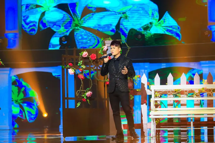 Danh ca Phương Dung thể hiện đẳng cấp với “Đôi ngả chia ly” trong Tình khúc vượt thời gian - Ảnh 2. Danh ca Phương Dung thể hiện đẳng cấp với “Đôi ngả chia ly” trong Tình khúc vượt thời gian - Ảnh 2.