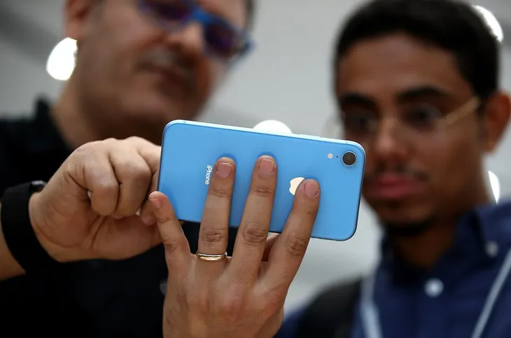 9 lý do bạn nên mua iPhone XR thay vì iPhone XS hoặc XS Max - Ảnh 3. 9 lý do bạn nên mua iPhone XR thay vì iPhone XS hoặc XS Max - Ảnh 3.