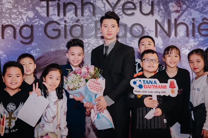 Đạo diễn trẻ Nguyễn Trọng Hưng ra mắt phim ngắn về đề tài gia đình - Ảnh 2. Đạo diễn trẻ Nguyễn Trọng Hưng ra mắt phim ngắn về đề tài gia đình - Ảnh 2.