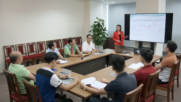 Mẹ ơi, bố đâu rồi? - Tập 13: Không muốn vợ con giận, ông Mạnh buộc lòng đồng ý nuôi chú chó lạc - Ảnh 8. Mẹ ơi, bố đâu rồi? - Tập 13: Không muốn vợ con giận, ông Mạnh buộc lòng đồng ý nuôi chú chó lạc - Ảnh 8.