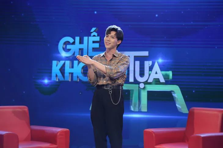 Erik và những ngày không đủ tiền ăn cơm ở TP.HCM - Ảnh 8. Erik và những ngày không đủ tiền ăn cơm ở TP.HCM - Ảnh 8.