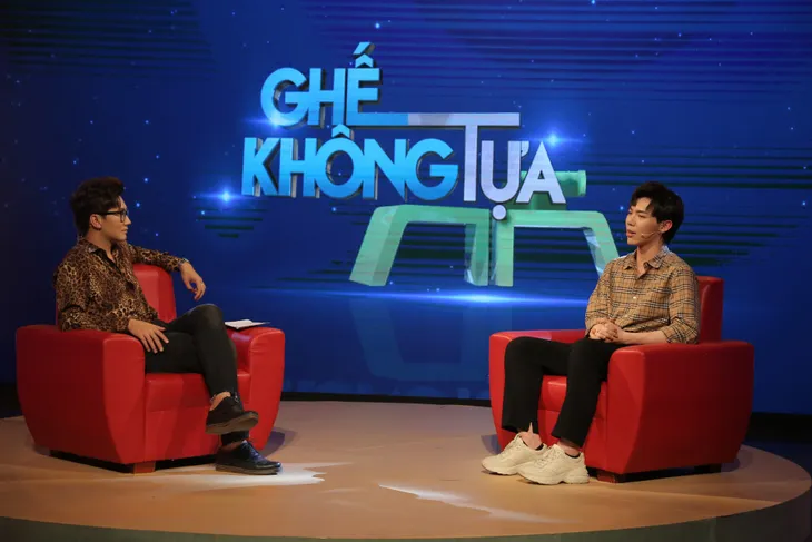 Erik và những ngày không đủ tiền ăn cơm ở TP.HCM - Ảnh 5. Erik và những ngày không đủ tiền ăn cơm ở TP.HCM - Ảnh 5.