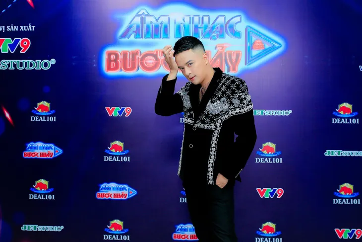 Phương Trinh Jolie, Ái Phương giới thiệu hit mới tại Âm Nhạc & Bước Nhảy - Ảnh 4. Phương Trinh Jolie, Ái Phương giới thiệu hit mới tại Âm Nhạc & Bước Nhảy - Ảnh 4.
