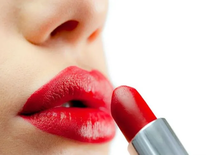 Quý cô lười cần làm gì để luôn đẹp rạng rỡ mỗi sáng mùa Đông? - Ảnh 4. Quý cô lười cần làm gì để luôn đẹp rạng rỡ mỗi sáng mùa Đông? - Ảnh 4.