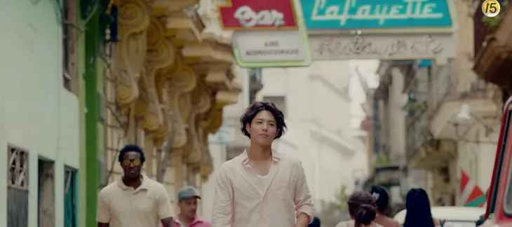 Park Bo Gum đẹp như soái ca, Song Hye Kyo u ám trong teaser phim mới - Ảnh 2. Park Bo Gum đẹp như soái ca, Song Hye Kyo u ám trong teaser phim mới - Ảnh 2.