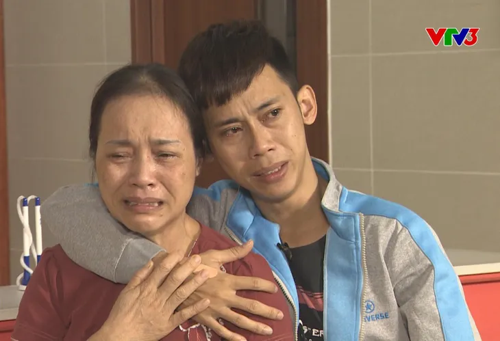 Điều ước thứ 7: Xót xa cảnh người anh chịu đau đớn để nhường cơ hội chữa bệnh cho em trai - Ảnh 1. Điều ước thứ 7: Xót xa cảnh người anh chịu đau đớn để nhường cơ hội chữa bệnh cho em trai - Ảnh 1.