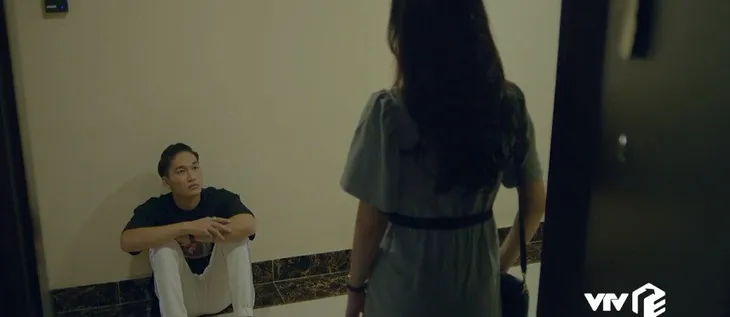 Yêu thì ghét thôi - Tập 19: Phát điên vì chồng, Kim rủ sếp Nhật Anh đi nhậu say bí tỉ - Ảnh 6. Yêu thì ghét thôi - Tập 19: Phát điên vì chồng, Kim rủ sếp Nhật Anh đi nhậu say bí tỉ - Ảnh 6.