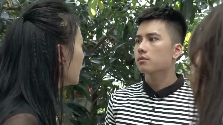 Quỳnh búp bê - Tập 25: Sau nhiều lần hỗn hào, cuối cùng Đào cũng ăn tát từ Quỳnh - Ảnh 2. Quỳnh búp bê - Tập 25: Sau nhiều lần hỗn hào, cuối cùng Đào cũng ăn tát từ Quỳnh - Ảnh 2.