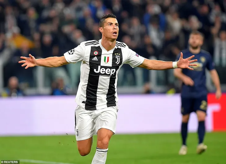 Kết quả UEFA Champions League sáng 08/11: Man Utd ngược dòng thắng Juventus; Real Madrid, Man City thắng đậm - Ảnh 2. Kết quả UEFA Champions League sáng 08/11: Man Utd ngược dòng thắng Juventus; Real Madrid, Man City thắng đậm - Ảnh 2.