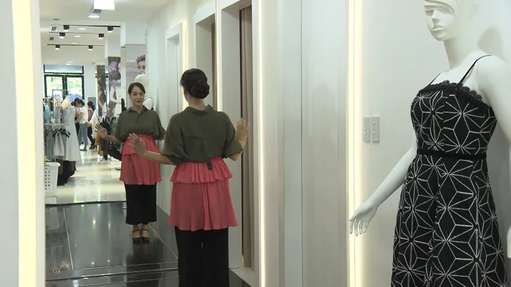 Mẹ ơi, bố đâu rồi? - Tập 3: Sợ tuổi già ập đến, bà Vân (NSND Lê Khanh) quyết cưa sừng làm nghé - Ảnh 9. Mẹ ơi, bố đâu rồi? - Tập 3: Sợ tuổi già ập đến, bà Vân (NSND Lê Khanh) quyết cưa sừng làm nghé - Ảnh 9.