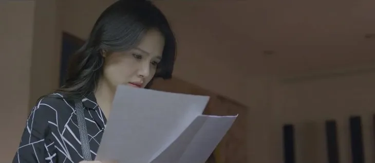 Yêu thì ghét thôi - Tập cuối: Du (Đình Tú) đề nghị ly hôn, Kim (Phanh Lee) có ký đơn? - Ảnh 4. Yêu thì ghét thôi - Tập cuối: Du (Đình Tú) đề nghị ly hôn, Kim (Phanh Lee) có ký đơn? - Ảnh 4.