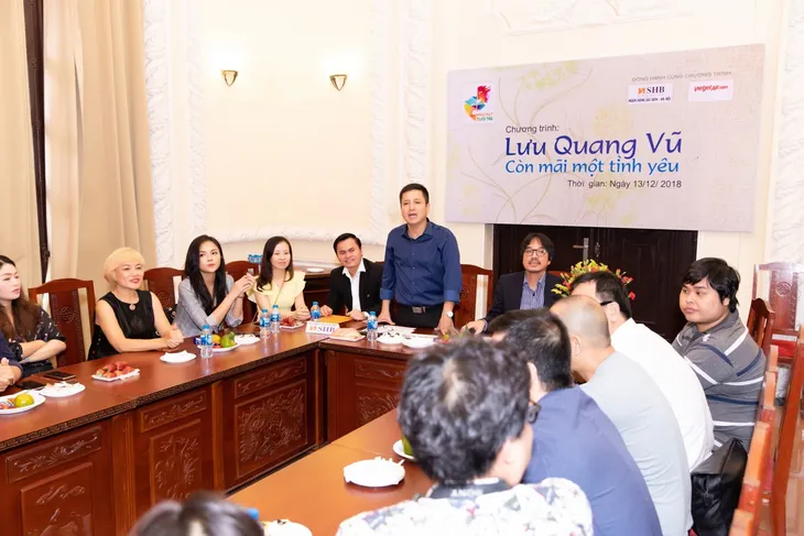 My Sói Thu Quỳnh hội ngộ khán giả TP.HCM trong chương trình “Lưu Quang Vũ, Còn mãi một tình yêu” - Ảnh 1. My Sói Thu Quỳnh hội ngộ khán giả TP.HCM trong chương trình “Lưu Quang Vũ, Còn mãi một tình yêu” - Ảnh 1.