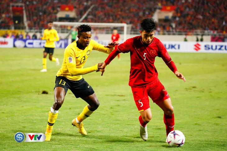 ĐT Việt Nam - ĐT Malaysia: Mục tiêu chiến thắng (20h00 ngày 10/10 trên VTV5) - Ảnh 1. ĐT Việt Nam - ĐT Malaysia: Mục tiêu chiến thắng (20h00 ngày 10/10 trên VTV5) - Ảnh 1.