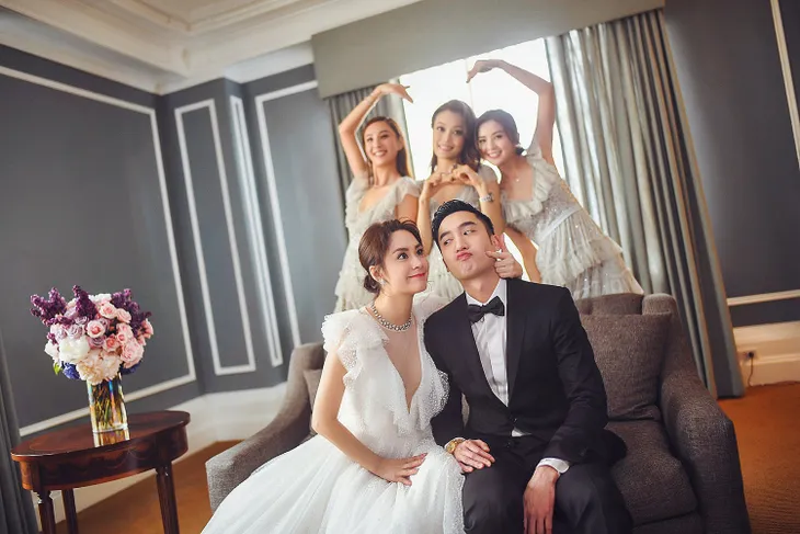 Trước ngày cưới, Chung Hân Đồng gửi lời cảm ơn đặc biệt tới Tạ Đình Phong - Ảnh 1. Trước ngày cưới, Chung Hân Đồng gửi lời cảm ơn đặc biệt tới Tạ Đình Phong - Ảnh 1.