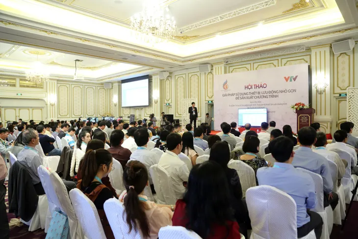 Cuộc chuyển đổi số hóa đặt ra thách thức, vất vả đối với việc sản xuất chương trình truyền hình - Ảnh 2.
