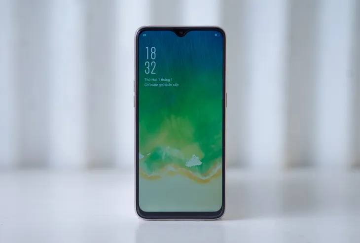 Lấy cảm hứng từ Aquaman, Oppo ra mắt Oppo F9 bản màu xanh phỉ thúy - Ảnh 1. Lấy cảm hứng từ Aquaman, Oppo ra mắt Oppo F9 bản màu xanh phỉ thúy - Ảnh 1.