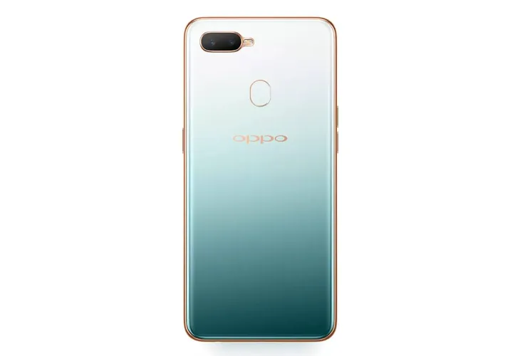 Những mẫu smartphone dành cho mùa Giáng sinh 2018 - Ảnh 4. Những mẫu smartphone dành cho mùa Giáng sinh 2018 - Ảnh 4.