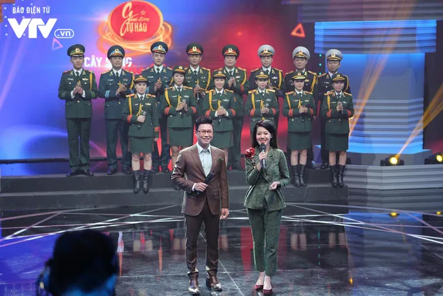 Giai điệu tự hào - Cây súng và hoa hồng: Bản anh hùng ca về người lính - Ảnh 13. Giai điệu tự hào - Cây súng và hoa hồng: Bản anh hùng ca về người lính - Ảnh 13.