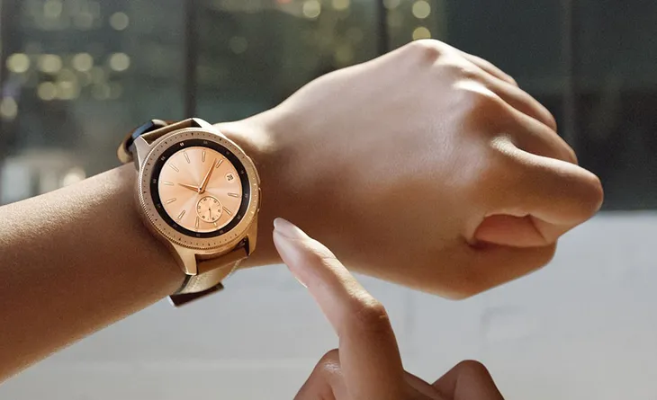 Samsung ra mắt Galaxy Watch tại thị trường Việt Nam - Ảnh 1. Samsung ra mắt Galaxy Watch tại thị trường Việt Nam - Ảnh 1.