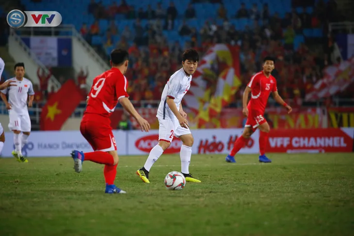 HLV Park Hang Seo tiết lộ sẽ mang 24 cầu thủ ĐT Việt Nam dự Asian Cup 2018 - Ảnh 2. HLV Park Hang Seo tiết lộ sẽ mang 24 cầu thủ ĐT Việt Nam dự Asian Cup 2018 - Ảnh 2.