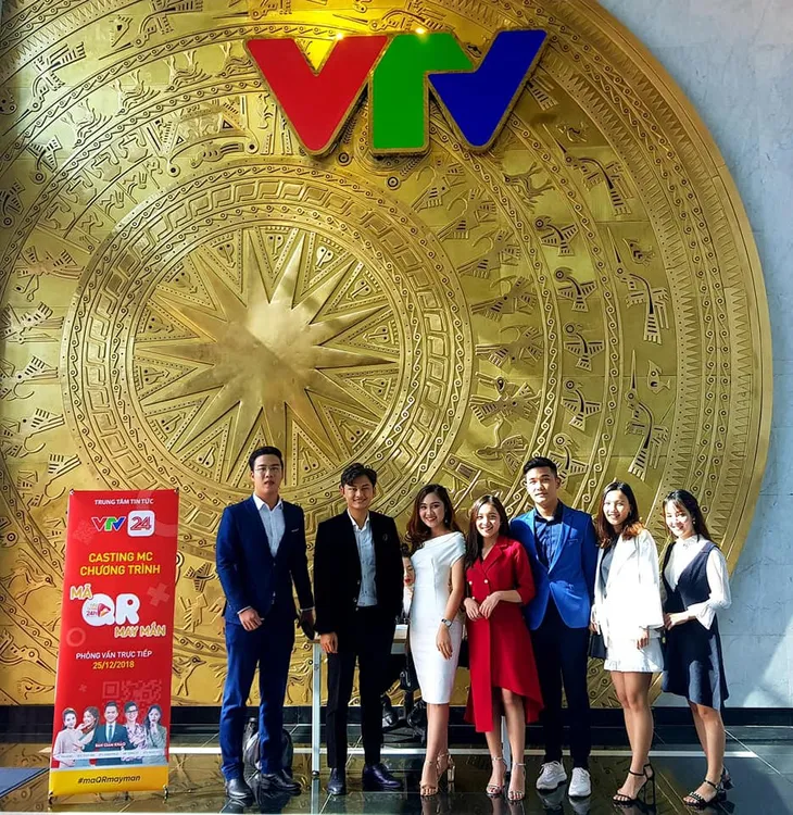 Dàn giám khảo lầy nhất buổi casting MC chương trình Mã QR may mắn - Ảnh 2.