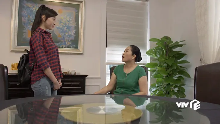 Những cô gái trong thành phố - Tập 3: Trúc bị khách ép uống bia rồi giở trò trở mặt - Ảnh 3. Những cô gái trong thành phố - Tập 3: Trúc bị khách ép uống bia rồi giở trò trở mặt - Ảnh 3.