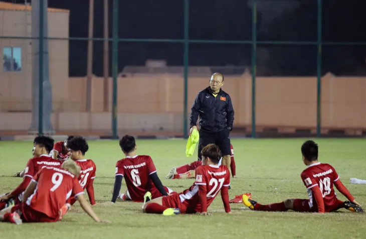 Tiền vệ Phạm Đức Huy: “Ai vào sân không quan trọng bằng kết quả thi đấu” - Ảnh 6. Tiền vệ Phạm Đức Huy: “Ai vào sân không quan trọng bằng kết quả thi đấu” - Ảnh 6.