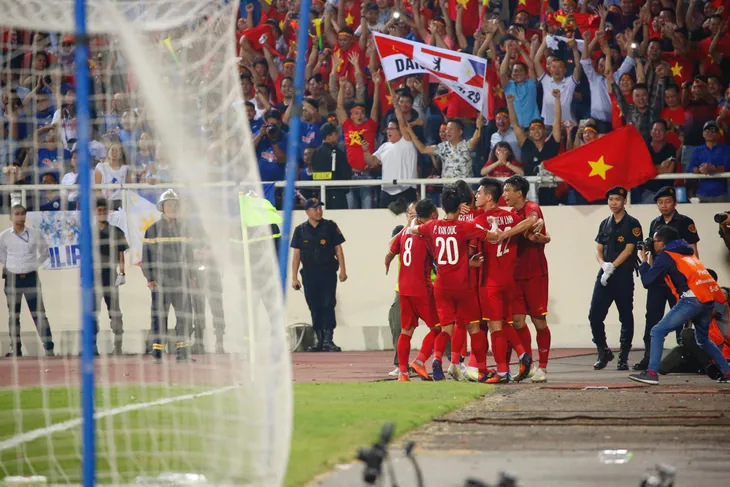 Lịch thi đấu chung kết AFF Cup 2018: ĐT Việt Nam so tài với ĐT Malaysia - Ảnh 1. Lịch thi đấu chung kết AFF Cup 2018: ĐT Việt Nam so tài với ĐT Malaysia - Ảnh 1.
