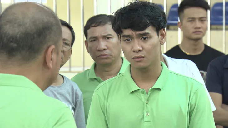 Mẹ ơi, bố đâu rồi? - Tập 19: Ông Mạnh, bà Vân bỗng trở nên vô tâm trong mắt các con - Ảnh 12. Mẹ ơi, bố đâu rồi? - Tập 19: Ông Mạnh, bà Vân bỗng trở nên vô tâm trong mắt các con - Ảnh 12.