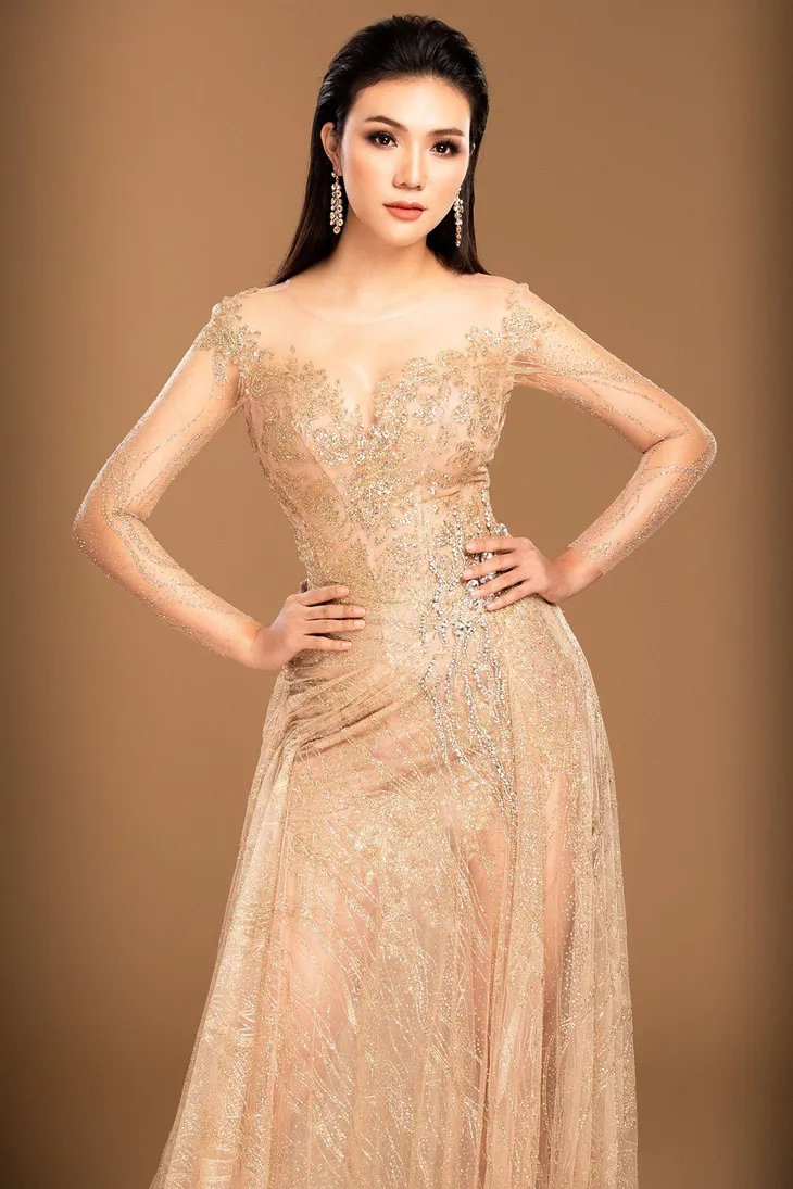 Hé lộ người đẹp đại diện Việt Nam thi Hoa hậu Du lịch quốc tế 2018 - Ảnh 7. Hé lộ người đẹp đại diện Việt Nam thi Hoa hậu Du lịch quốc tế 2018 - Ảnh 7.