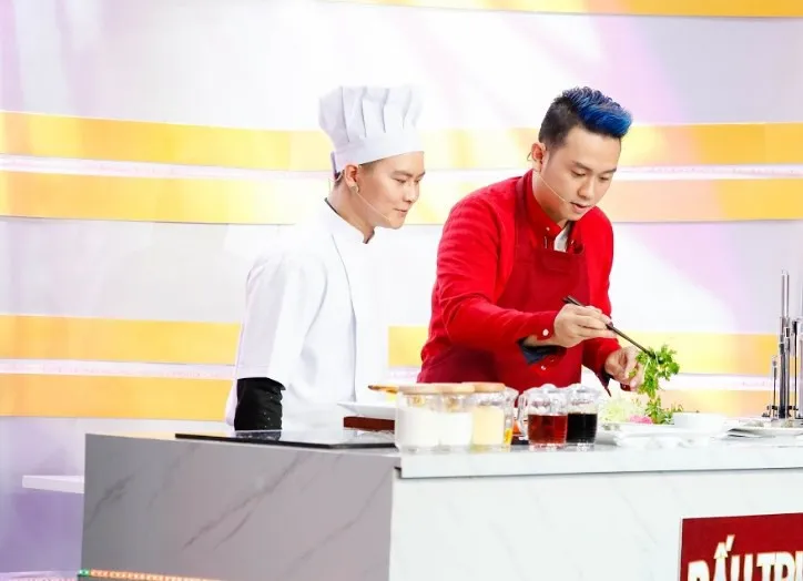 Trai đẹp Hàn Thái Tú xuất sắc chiến thắng con gái Kim Tử Long vì quá đảm đang - Ảnh 1. Trai đẹp Hàn Thái Tú xuất sắc chiến thắng con gái Kim Tử Long vì quá đảm đang - Ảnh 1.