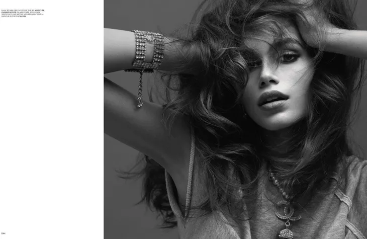 Kaia Gerber xinh đẹp trên tạp chí LOVE - Ảnh 5. Kaia Gerber xinh đẹp trên tạp chí LOVE - Ảnh 5.