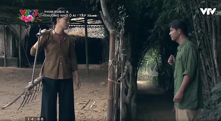 Phim Thương nhớ ở ai: Nhân buông lời coi thường Vạn, Vạn chết điếng - Ảnh 2. Phim Thương nhớ ở ai: Nhân buông lời coi thường Vạn, Vạn chết điếng - Ảnh 2.