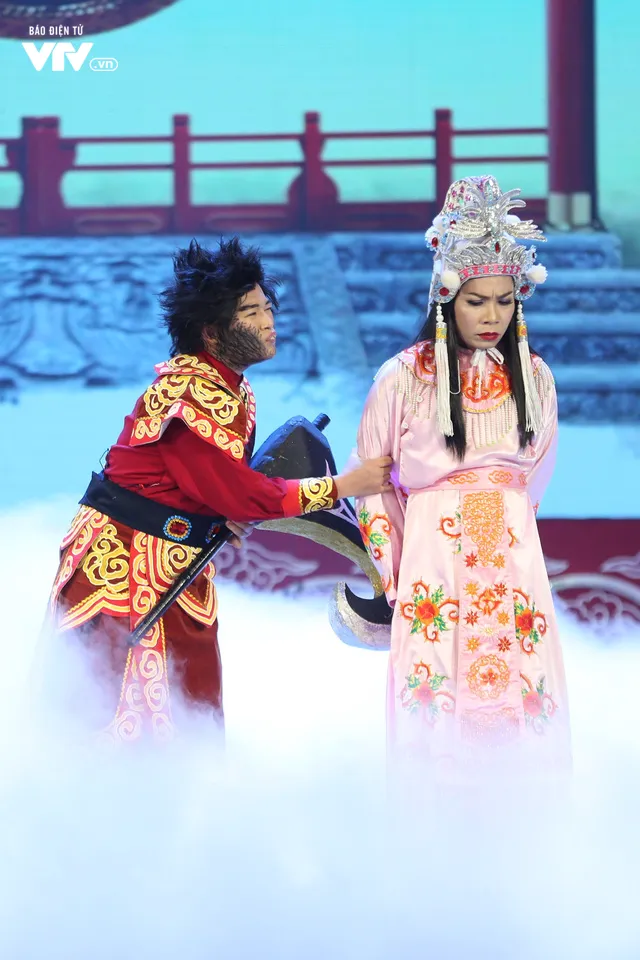 Táo quân 2018: Ngắm những bộ cánh khiến cô Đẩu đẹp ngất trời - Ảnh 2. Táo quân 2018: Ngắm những bộ cánh khiến cô Đẩu đẹp ngất trời - Ảnh 2.